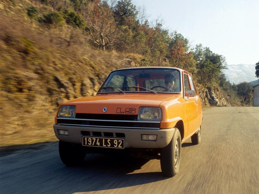  Renault 5 LS 1974 года  (фото 1 из 3)